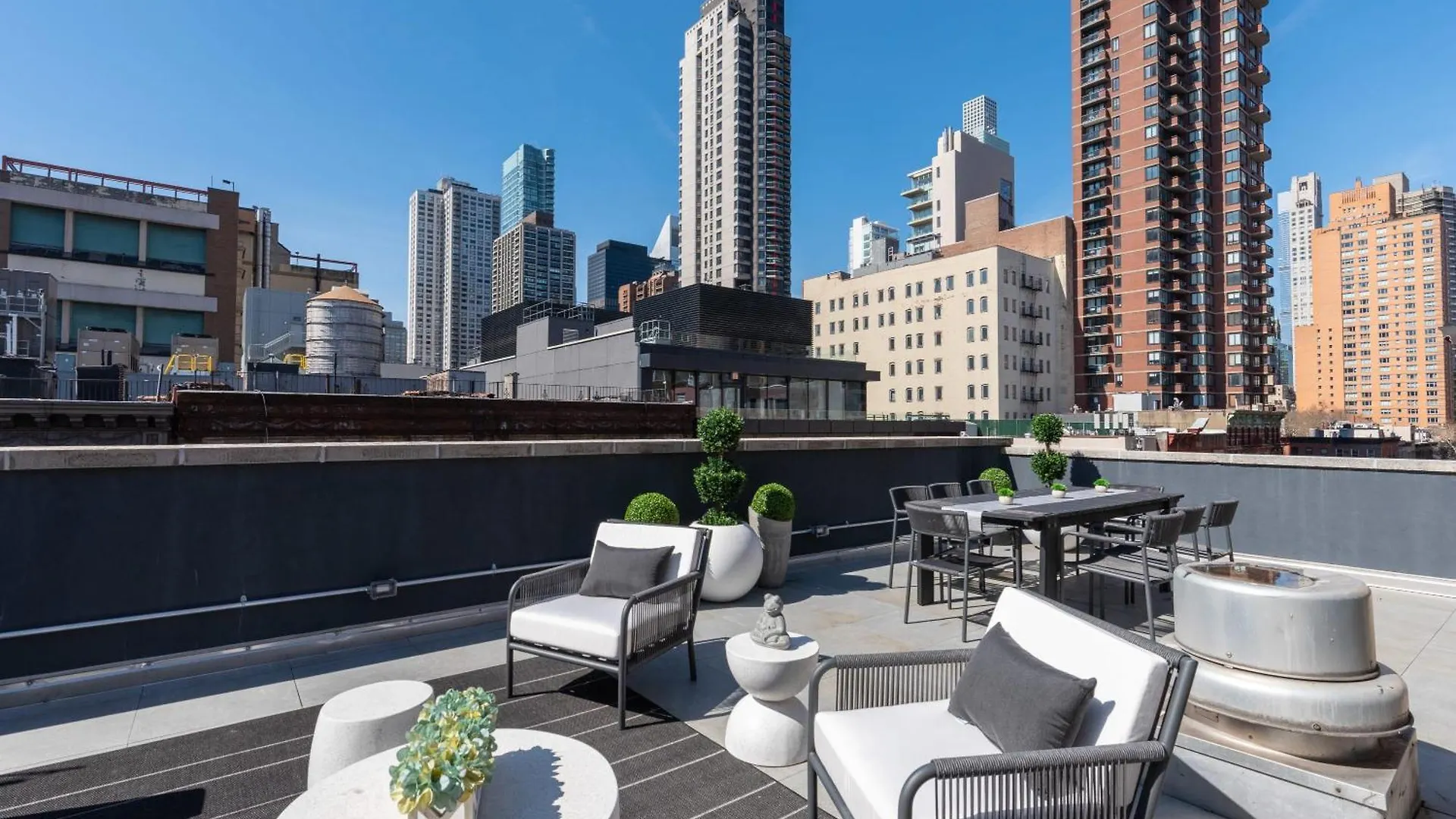 3Br Penthouse Suite With Massive Private Rooftop Nowy Jork Apartament