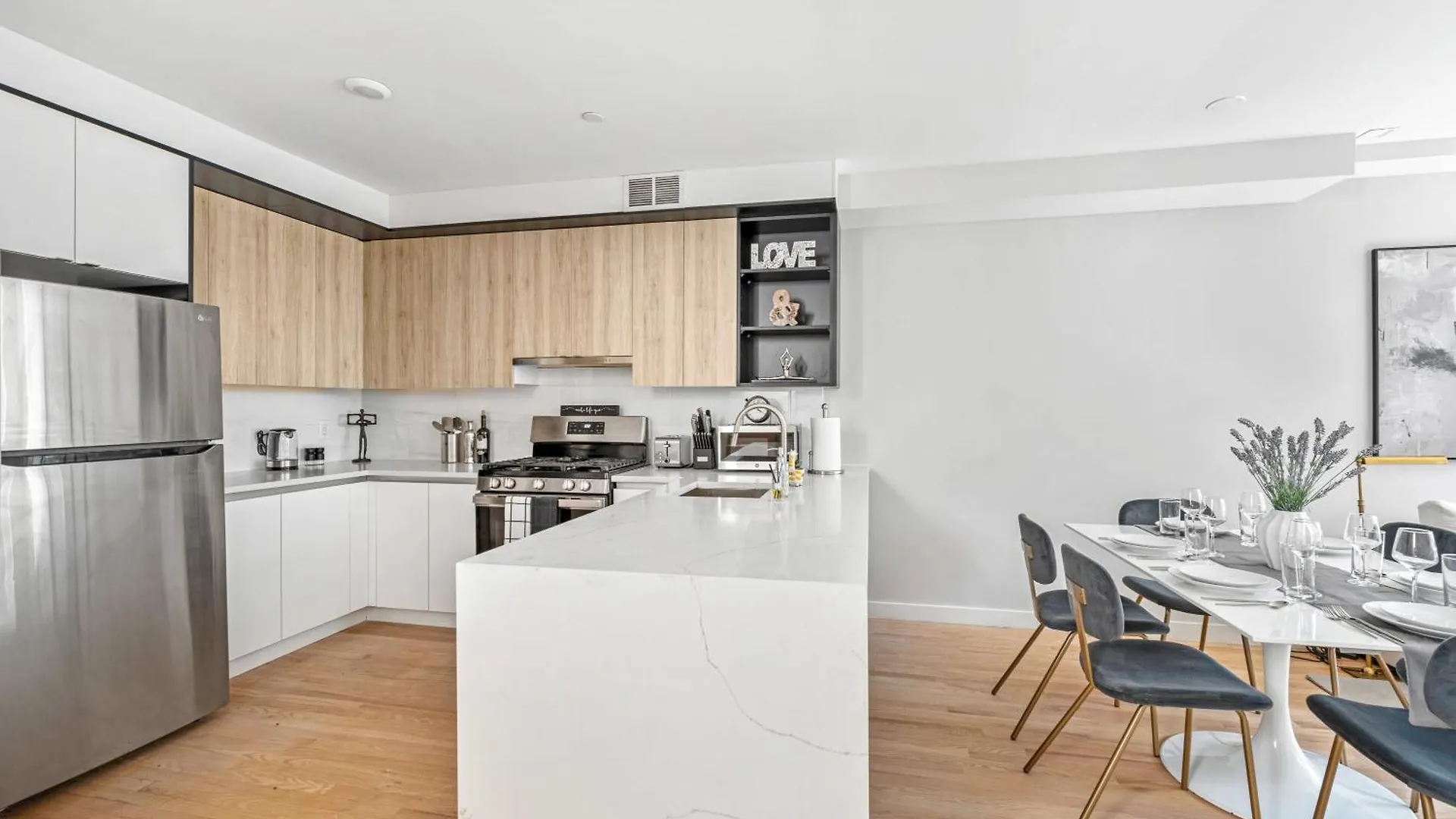 3Br Penthouse Suite With Massive Private Rooftop Nowy Jork Apartament
