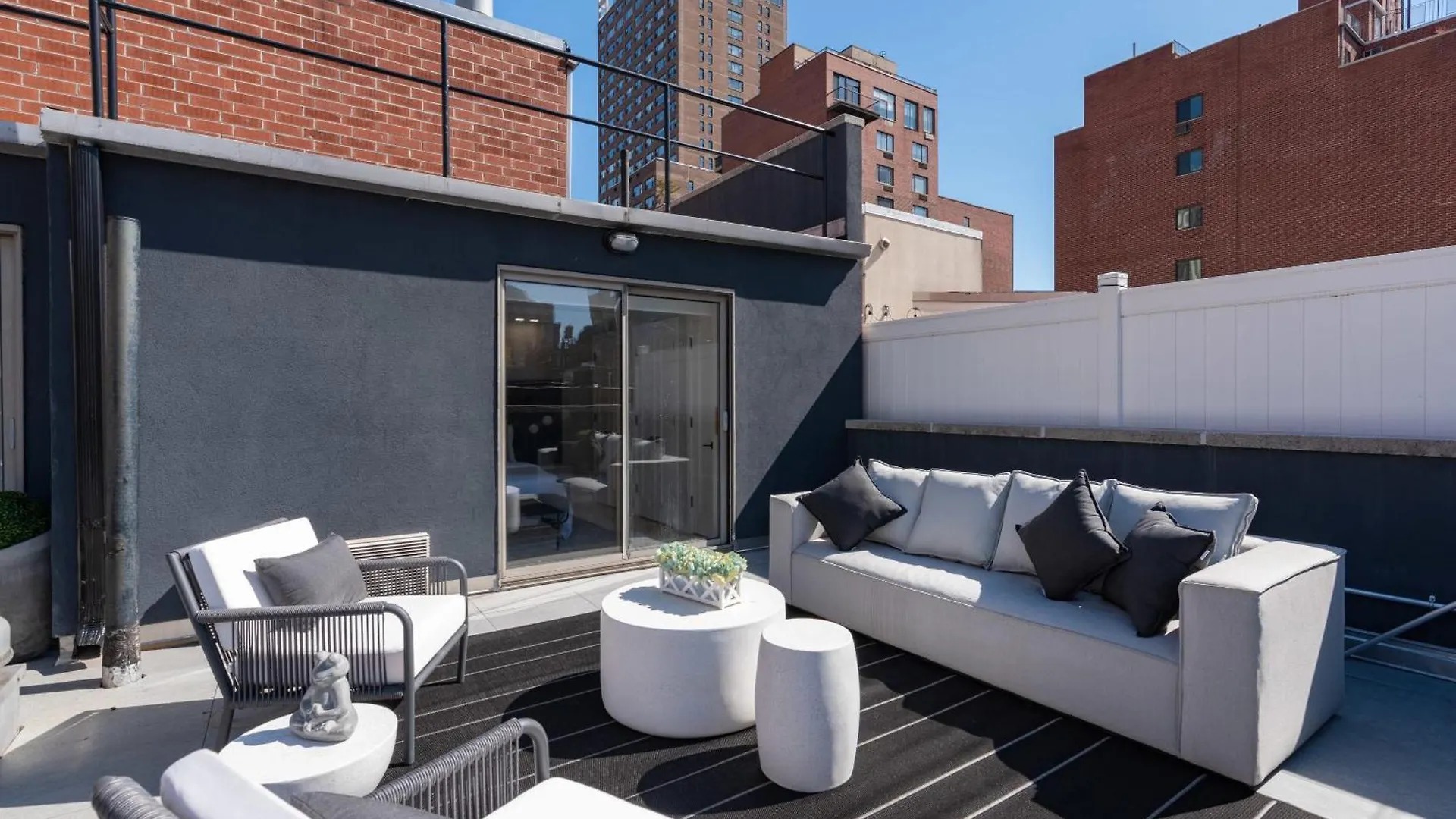 3Br Penthouse Suite With Massive Private Rooftop Nowy Jork Stany Zjednoczone Ameryki